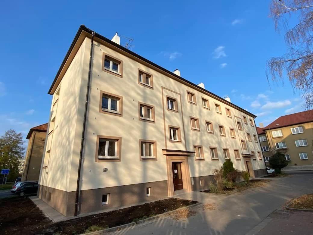 Apartmán Višňovka Appartamento Pardubice Esterno foto