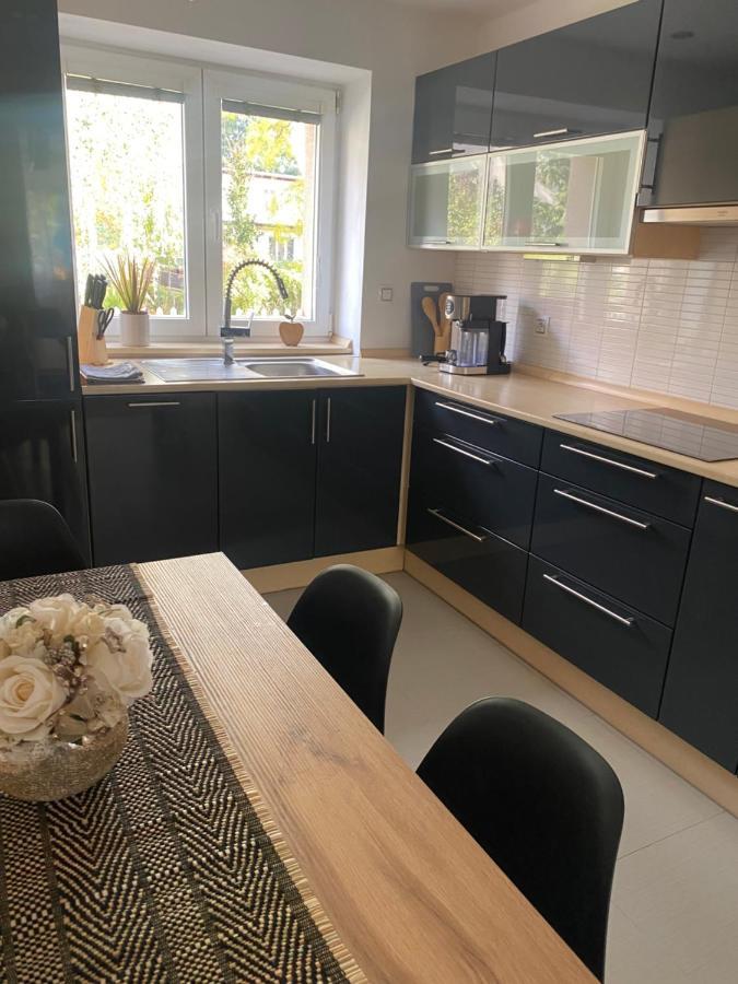 Apartmán Višňovka Pardubice Esterno foto